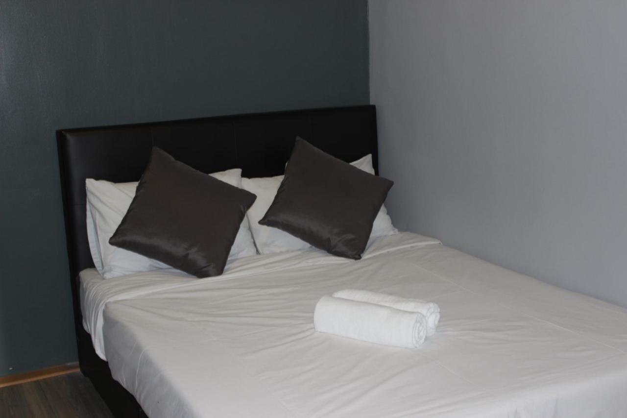 Town View Hotel Куала-Лумпур Экстерьер фото