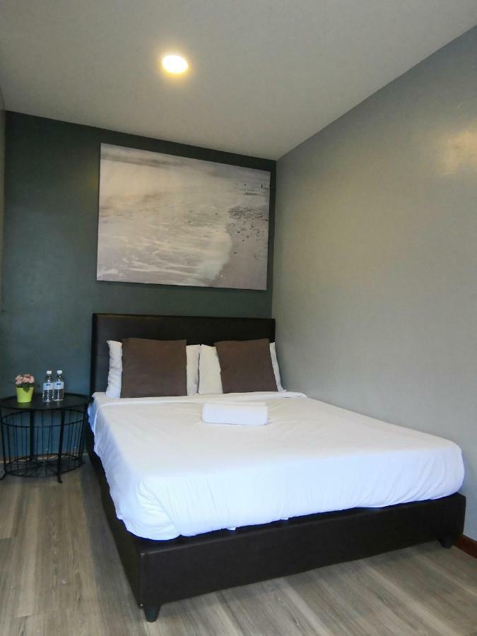 Town View Hotel Куала-Лумпур Экстерьер фото